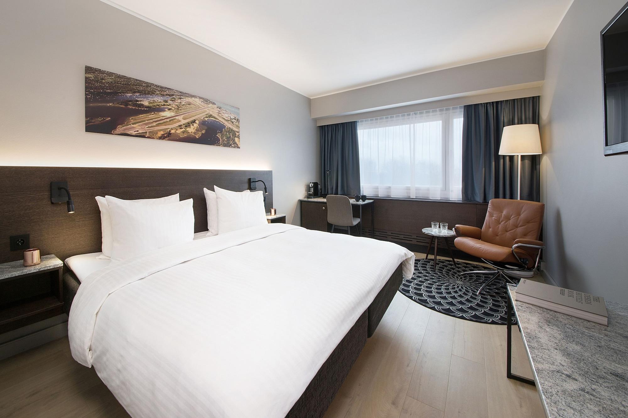 Radisson Blu Park Hotel, Oslo Форнебю Екстериор снимка
